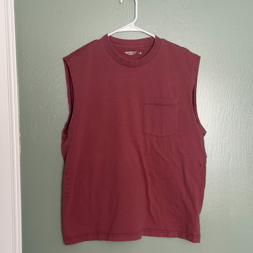 Abercrombie & Fitch Men's Burgundy Tank Top